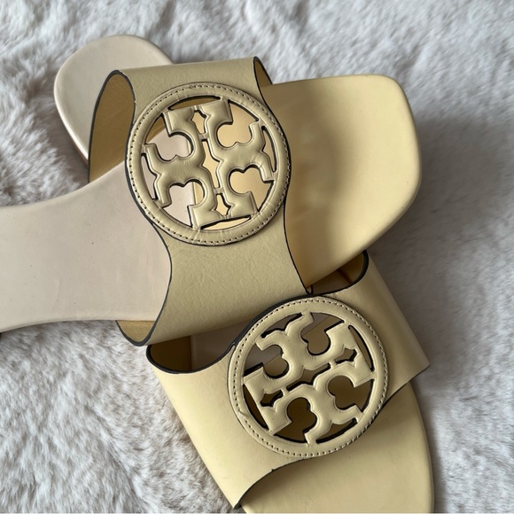 Tory Burch Women's Yellow Slide Sandals - Picture 3 of 11